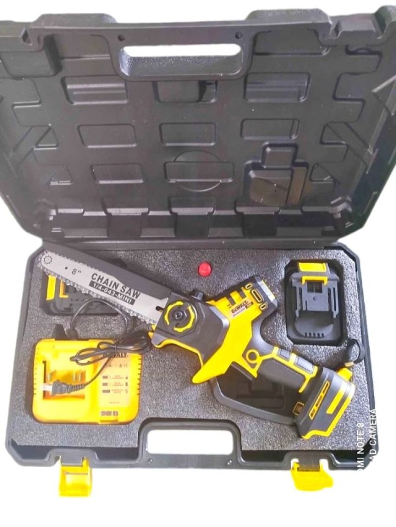 Comprar Motosierra Inalambrica 60v Dw en Electroshopy